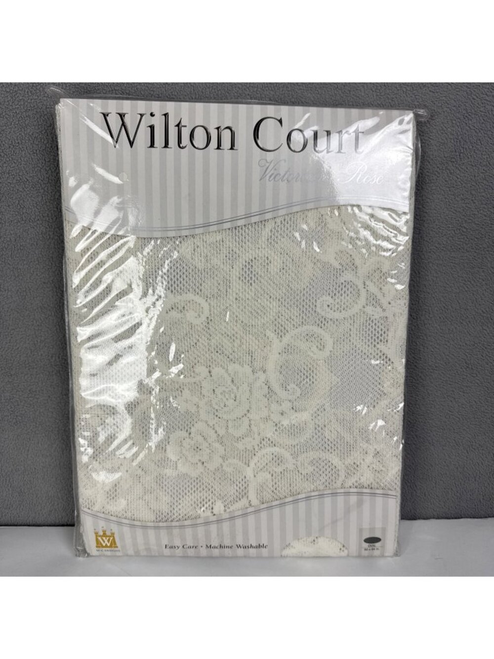Wilton Court Victorian Rose Oval Lace Ivory Tablecloth 60x84 NEW 2002 cottage